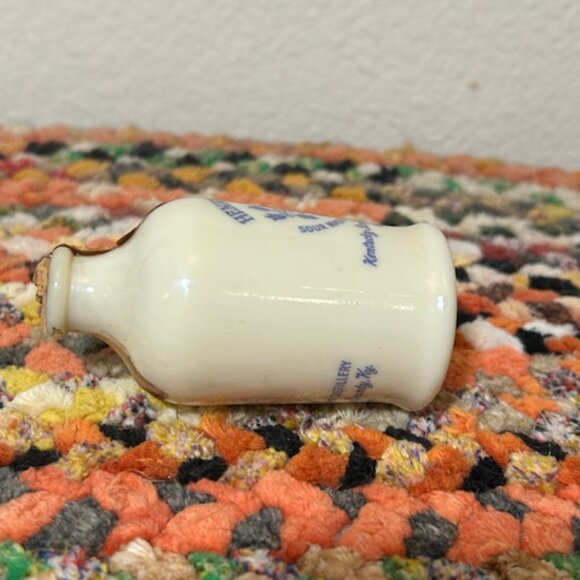 1970’s Vintage Henry Mckenna Bourbon Whisky Miniature Ceramic Jug Bottle - Picture 12 of 14